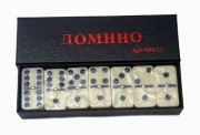 ДОМИНО В КУТИЯ 